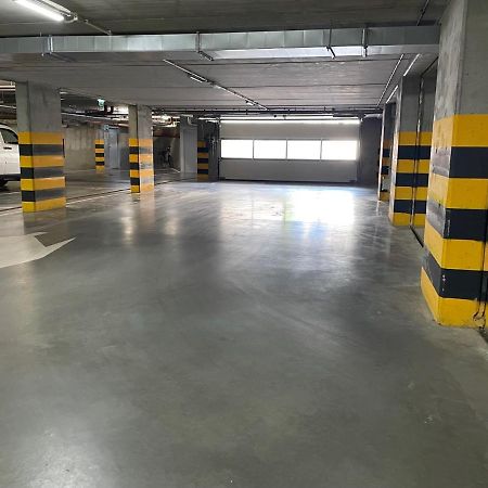 Apartament Merkury Z Parkingiem Торунь Экстерьер фото